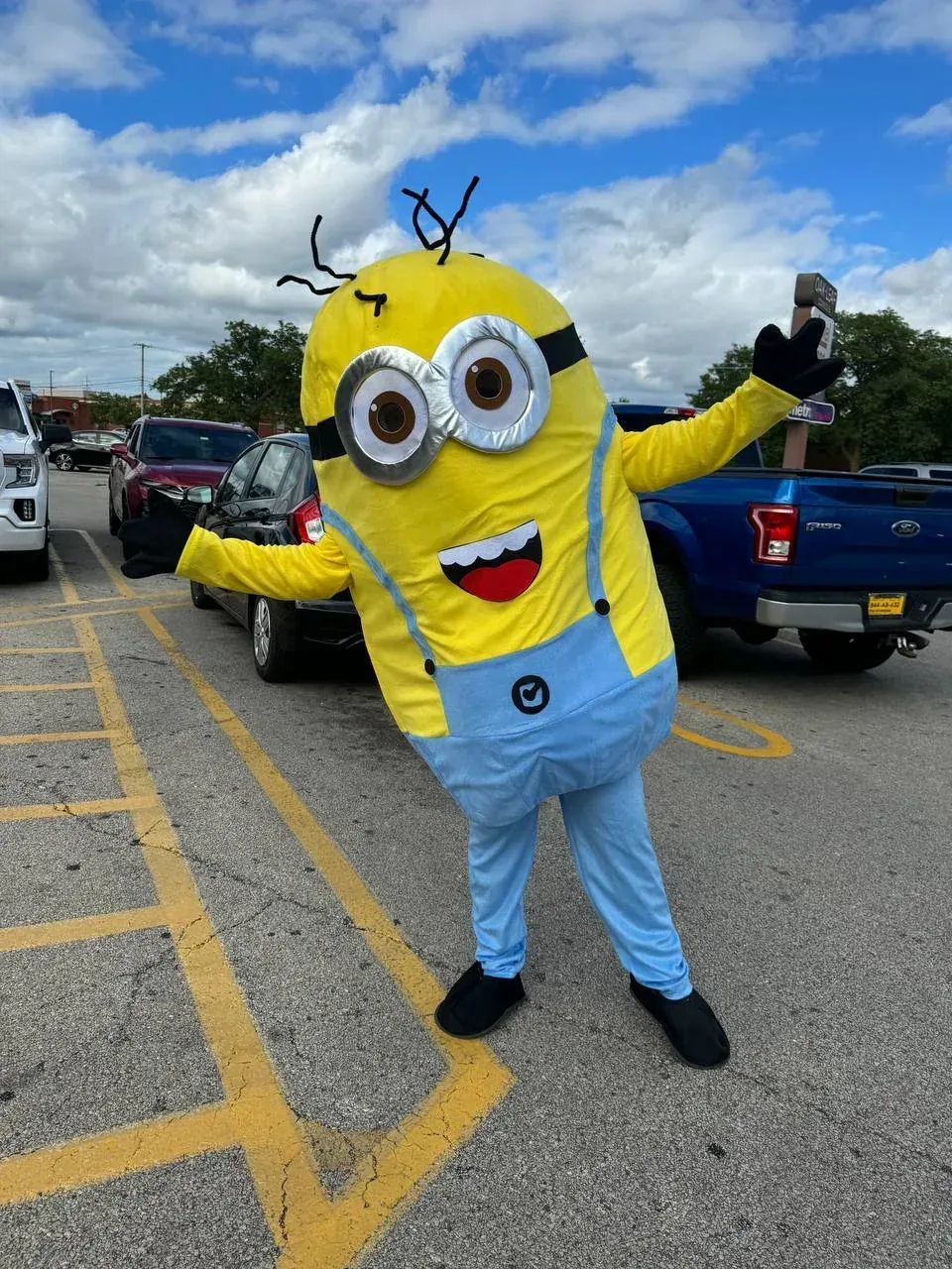 Minion at a kids party