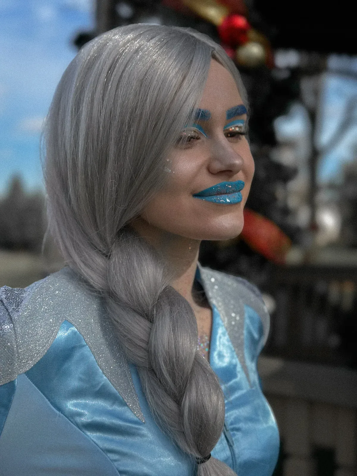 Princess Elsa portrait, hands on hips