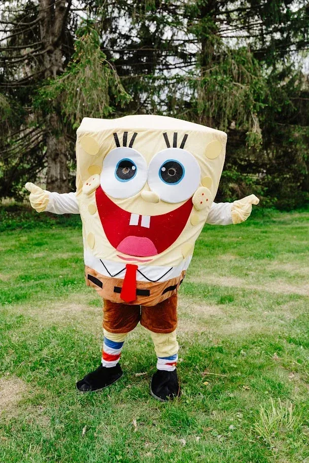 SpongeBob at a kids party